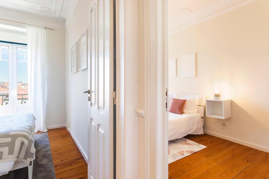 Spacious Apartment Near Saldanha Lissabon Exterior foto